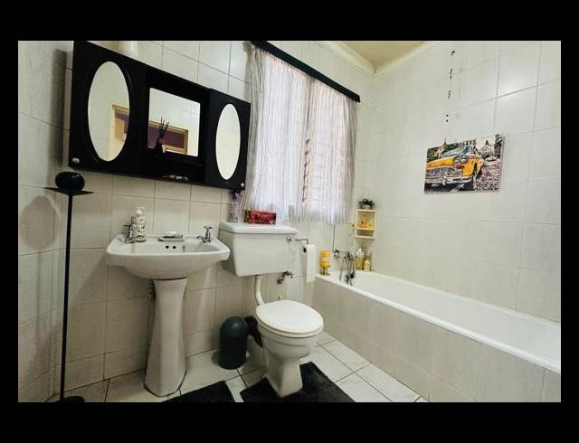 4 BEDROOM FREEHOLD FOR SALE IN VERWOERDPARK
